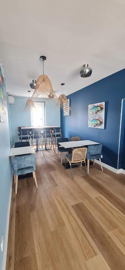 Hotel Restaurant L'Atelier Des Cousins Chatelaillon-Plage Exterior photo